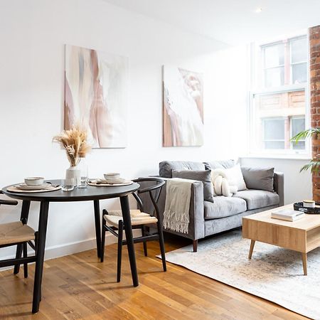 Boutique City Centre Apartment Манчестер Екстер'єр фото